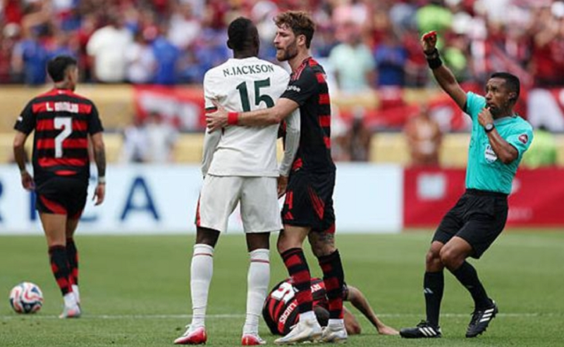 chelsea-bi-flamengo-treu-choc-sau-that-bai-maresca-khong-benh-vuc-hoc-tro